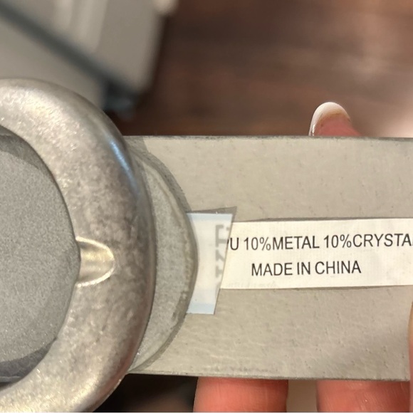 BKE women’s Silver Studded Rhinestone And Rivets Western Boho Waist Belt 39.5” - Picture 4 of 7